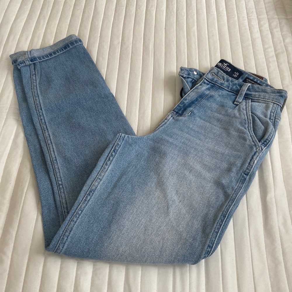 Hollister ultra high rise mom jeans